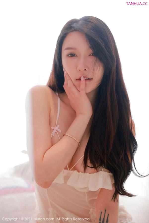 吴玉 玉兔miki [XiuRen]高清写真图 2021.11.03 No.4160 玉兔miki第27张图片